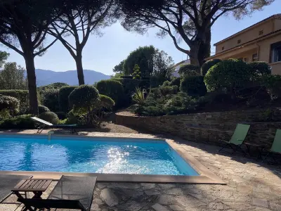 Villa à La Croix Valmer, Villa avec piscine privée, proche plage - L1071479