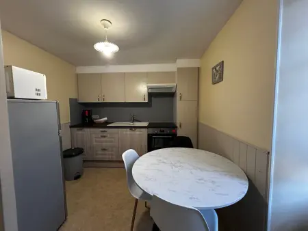 T2 central à La Roche-Posay, 4 pers, WIFI, proche des Thermes - Photo 1