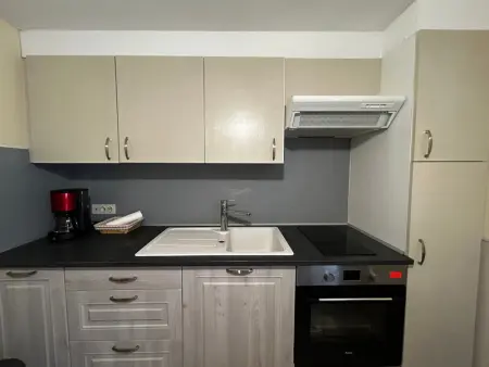 T2 central à La Roche-Posay, 4 pers, WIFI, proche des Thermes - Photo 3