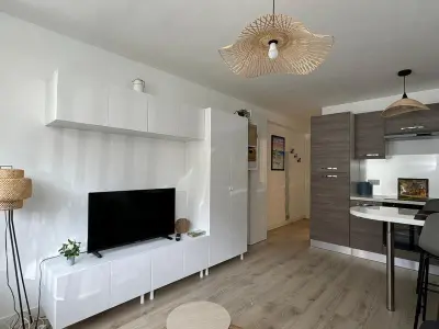 Appartement à Aix les Bains, Studio moderne avec Wifi et parking, Aix-les-Bains - L1071603