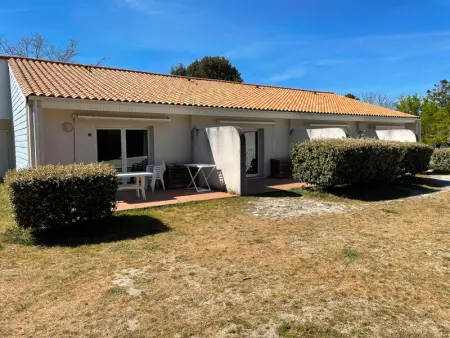 Maison à Saint Georges d'Oléron, Studio avec piscine et WiFi à Saint-Georges-d'Oléron - L1071634