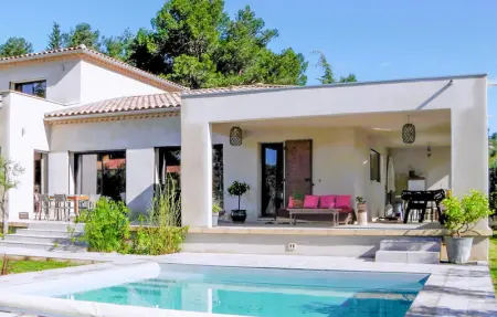 Maison à Villeneuve les Avignon - L1071854