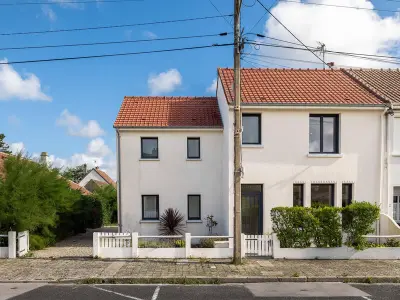 Maison à Le Touquet Paris Plage, Maison spacieuse avec Wi-Fi et parking, proche plage - L1071893