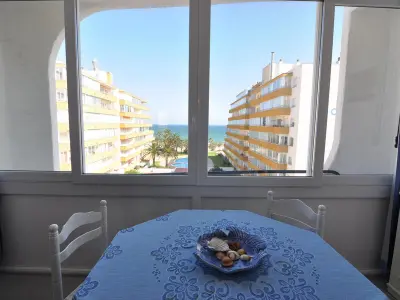 Appartement à Roses, Acogedor estudio en Roses, Costa Brava! Ideal para 3 personas, a 100 m de la playa, con vistas al mar y comodidades. - L1071927