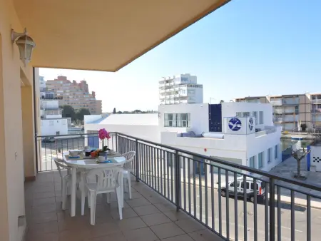 Appartement confortable à Roses, à 300m de la plage, avec terrasse et parking - Photo 1