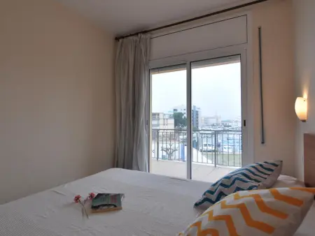 Appartement confortable à Roses, à 300m de la plage, avec terrasse et parking - Photo 8