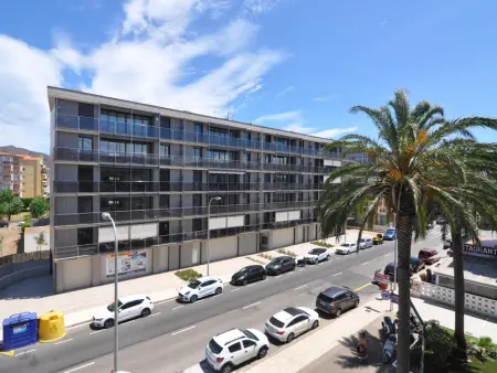 Charmant appartement à Roses à 300m de la plage avec terrasse, clim, cuisine équipée et TV satellite - Photo 27
