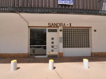 Charmant appartement à Roses à 300m de la plage avec terrasse, clim, cuisine équipée et TV satellite - Photo 29