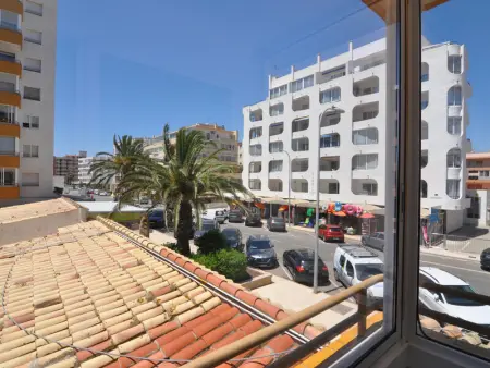 Charmant appartement en bord de mer avec piscine, à Roses, Costa Brava, idéal pour 4-5 personnes - Photo 2
