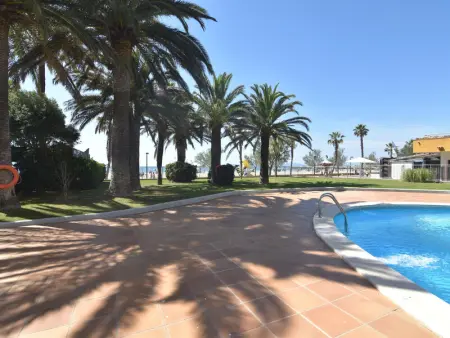 Charmant appartement en bord de mer avec piscine, à Roses, Costa Brava, idéal pour 4-5 personnes - Photo 29
