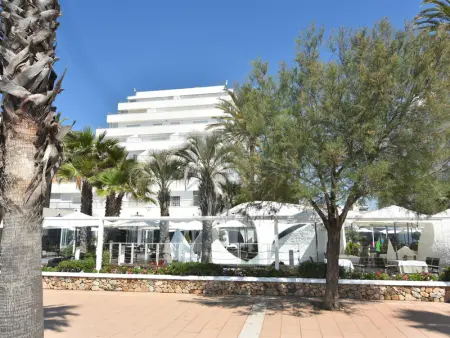 Charmant appartement en bord de mer avec piscine, à Roses, Costa Brava, idéal pour 4-5 personnes - Photo 35