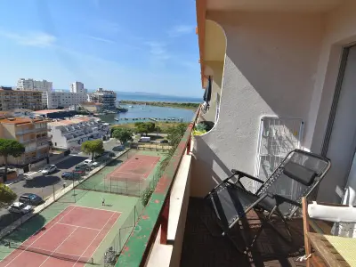 Appartement à Roses, Charmant studio à Roses avec piscine, à 1.5 km de la plage de Santa Margarita. Wi-Fi gratuit inclus ! - L1071987