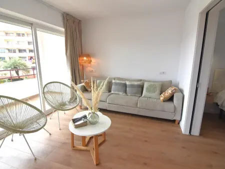 Appartement à Roses, Apartamento en Roses con piscina, cerca de la playa y el centro, ideal para vacaciones cómodas y relajantes. - L1071994