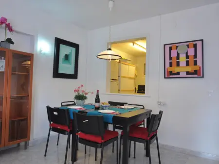 Charmant appartement à 300m de la plage de Santa Margarita, Roses - Climatisé et avec terrasse - Photo 7