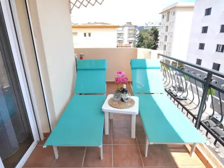 Charmant appartement à Roses, Costa Brava, à 200m de la plage Santa Margarita, idéal pour 4 personnes - Photo 10