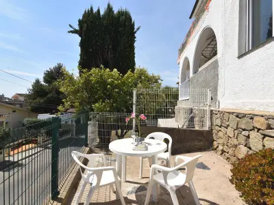 Maison à Roses, Charmante maison à Roses: proche plage, centre-ville, terrasse et parking - L1072039