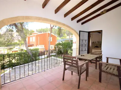 Maison à Xàbia, Maison confortable à Javea avec piscine privée, proche plage et commodités, accepte animaux - L1072063