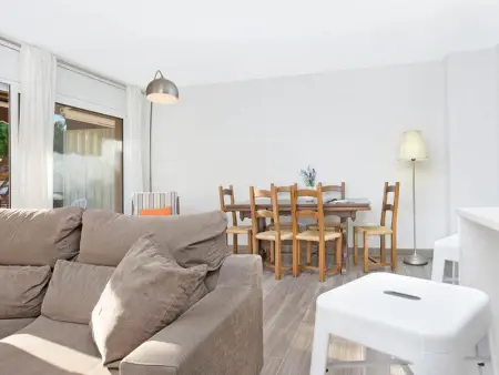 Appartement rénové avec terrasse à Calella de Palafrugell - Piscine, jardin et garage privés - Photo 12