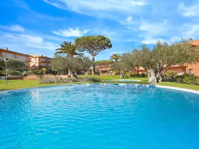 Appartement à Calella de Palafrugell, Appartement 2 chambres avec terrasse, piscine, Wi-Fi et parking à Calella de Palafrugell - L1072079