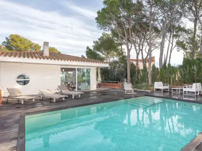 Villa à Llafranc, Villa moderne avec piscine privée près de la mer à Llafranc - 8 pers - L1072098