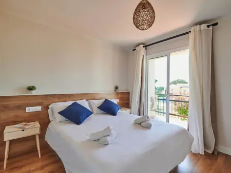 Appartement rénové à Calella - piscine, proche plage, terrasse, parking inclus - Photo 14