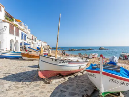 Appartement rénové à Calella - piscine, proche plage, terrasse, parking inclus - Photo 20