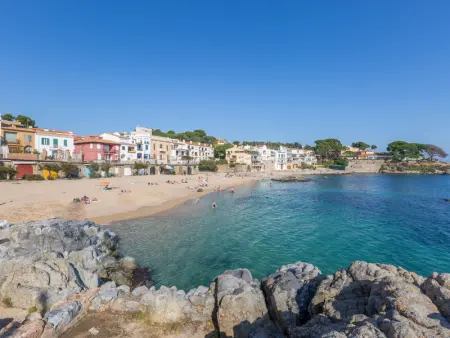 Appartement rénové à Calella - piscine, proche plage, terrasse, parking inclus - Photo 24