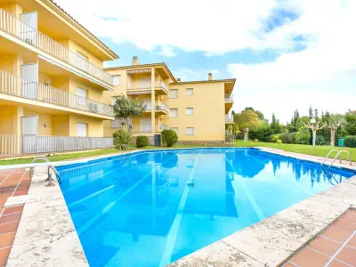 Appartement à Llafranc, Location à Llafranc : Apt pour 5 pers. avec piscine, parking et proche mer - L1072139