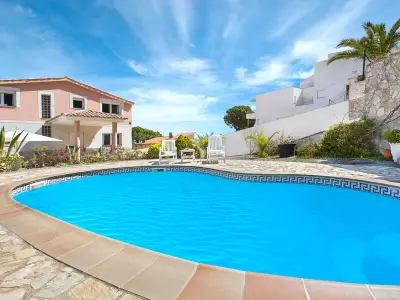 Villa à Lloret de Mar, Grande villa 5 chambres avec piscine privée et vue sur mer à Lloret de Mar - L1072142