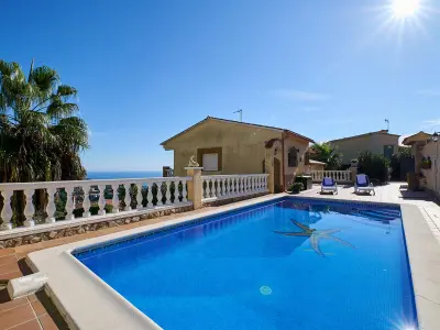 Villa à Lloret de Mar, Maison à Lloret de Mar avec piscine privée et WIFI - L1072150