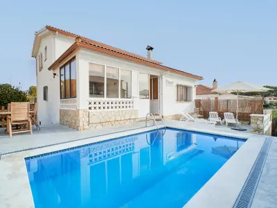 Villa à Blanes, Maison avec piscine privée, WiFi et animaux acceptés à Blanes ! - L1072183