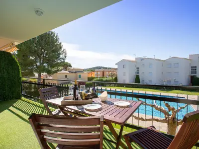 Appartement à Calella de Palafrugell, Appartement familial à Calella (5 pers) - Piscine, parking, proche mer - L1072240