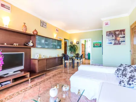Maison Milà i Fontanals 22, jolie maison avec vue panoramique sur la mer - Photo 6