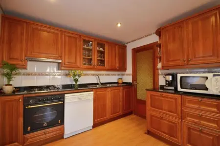 Benestar, Chalet à El Toro avec piscine près de l’océan - Photo 12