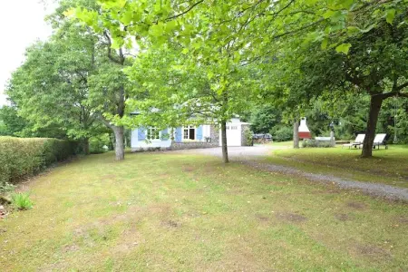Maison de l'Artiste, Bungalow א Monceau en Ardenne avec jardin - Photo 5