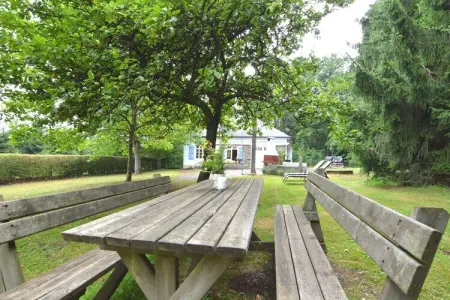Maison de l'Artiste, Bungalow א Monceau en Ardenne avec jardin - Photo 25