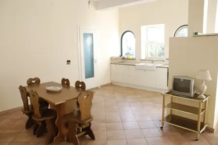 Menotti, Appartement moderne à Trecase avec jardin - Photo 12