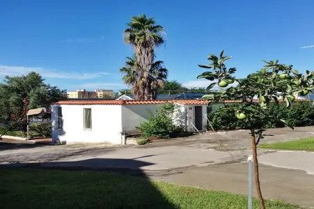 Pompei, Maison contemporaine à Trecase avec vue sur la montagne - Photo 5