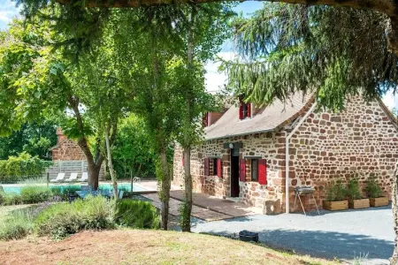 Maison Olivier, Belle maison de vacances avec piscine à Teillots - Photo 4