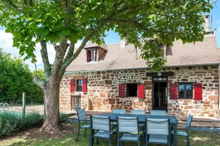Maison Olivier, Belle maison de vacances avec piscine à Teillots - Photo 12