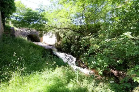 Gite La Forge de Bessous, Charmant cottage avec jardin à Ladignac-le-Long - Photo 22