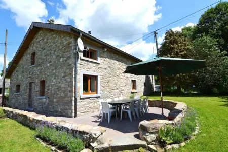 La Maison de Célestin, Séjour en bordure de forêt, Burtonville - Photo 5