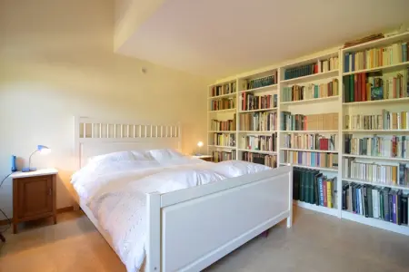 La maison du libraire, Maison de vacances confortable à Izier avec bibliothèque - Photo 11