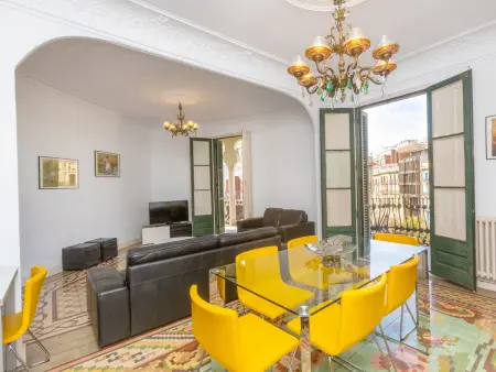 Eix.Dret:Roger de LLuria/Valencia, Appartement 8 personnes à Barcelone - Photo 2