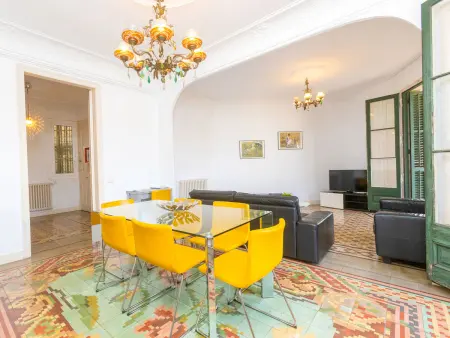 Eix.Dret:Roger de LLuria/Valencia, Appartement 8 personnes à Barcelone - Photo 6
