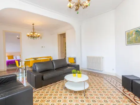 Eix.Dret:Roger de LLuria/Valencia, Appartement 8 personnes à Barcelone - Photo 10