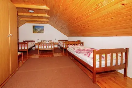 Vacation house Anka, Chalet à Lovinac près de Paklenica - Photo 37