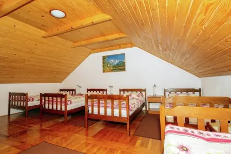 Vacation house Anka, Chalet à Lovinac près de Paklenica - Photo 39