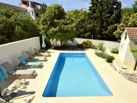 Željko, Maison 6 personnes à Marina Sevid - Photo 2