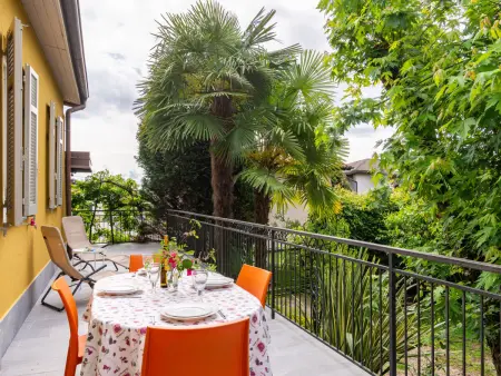 Atelier, Maison 4 personnes à Invorio - Photo 1